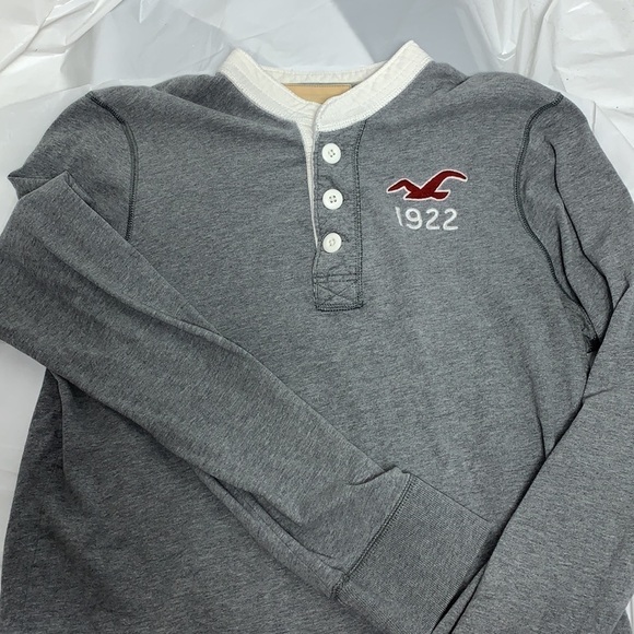 Men’s Hollister Gray Long Sleeve T Quarter Button Up Embroidered 1922 Size XL - Picture 1 of 5